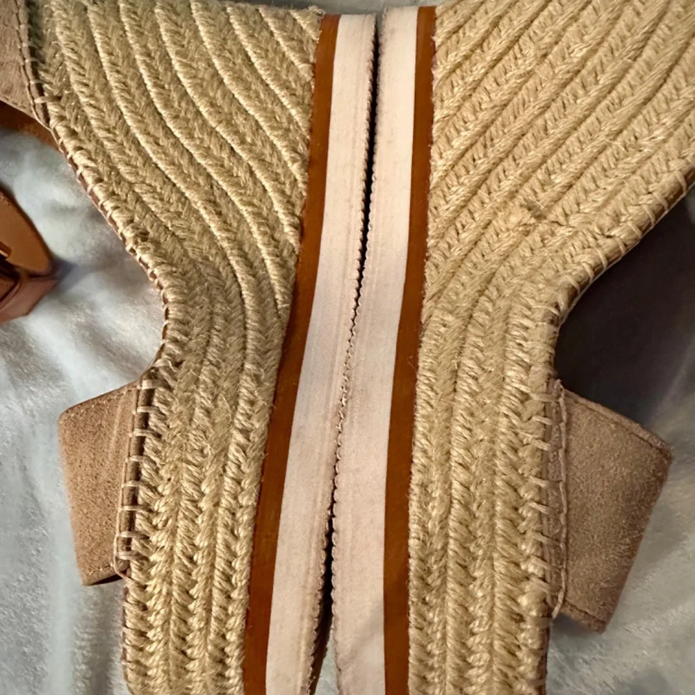 See By Chloe suede espadrille wedge sandal size 8